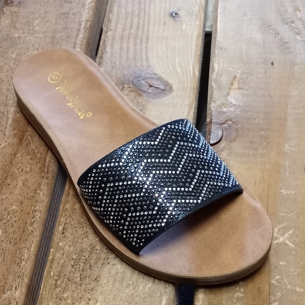 Comfortable Walking Sandals black